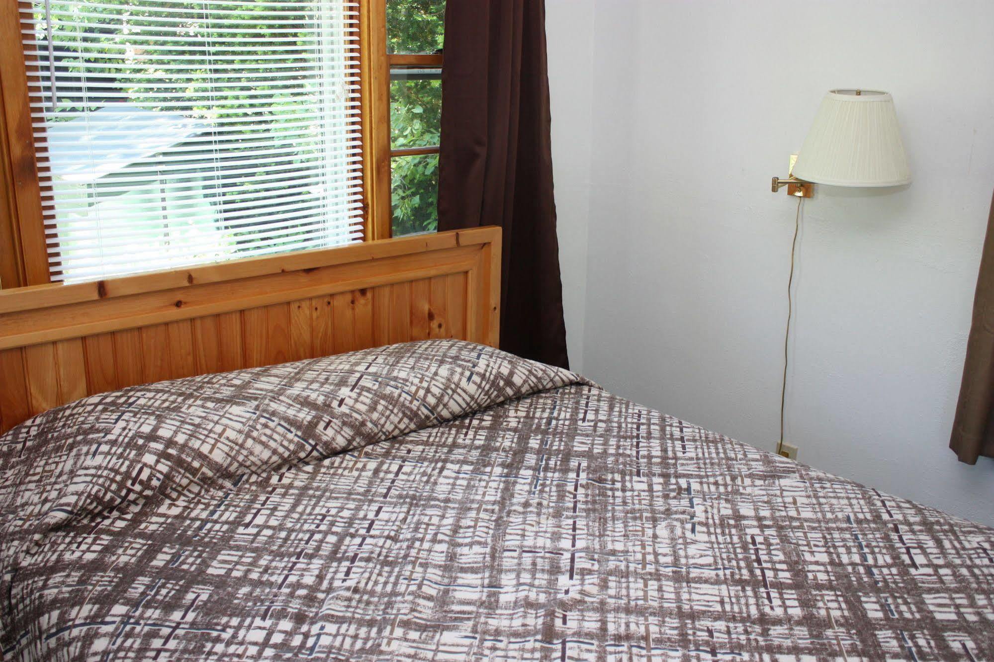 לינקולן Mt. Liberty Cabins & Motel מראה חיצוני תמונה